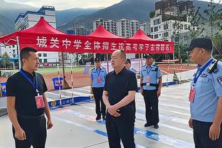 ?邹雨宸更新社媒：因为热爱 所以执着✊